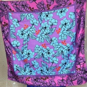 NWOT. Zara Purple/Blue Satin Effect Floral Print Scarf.